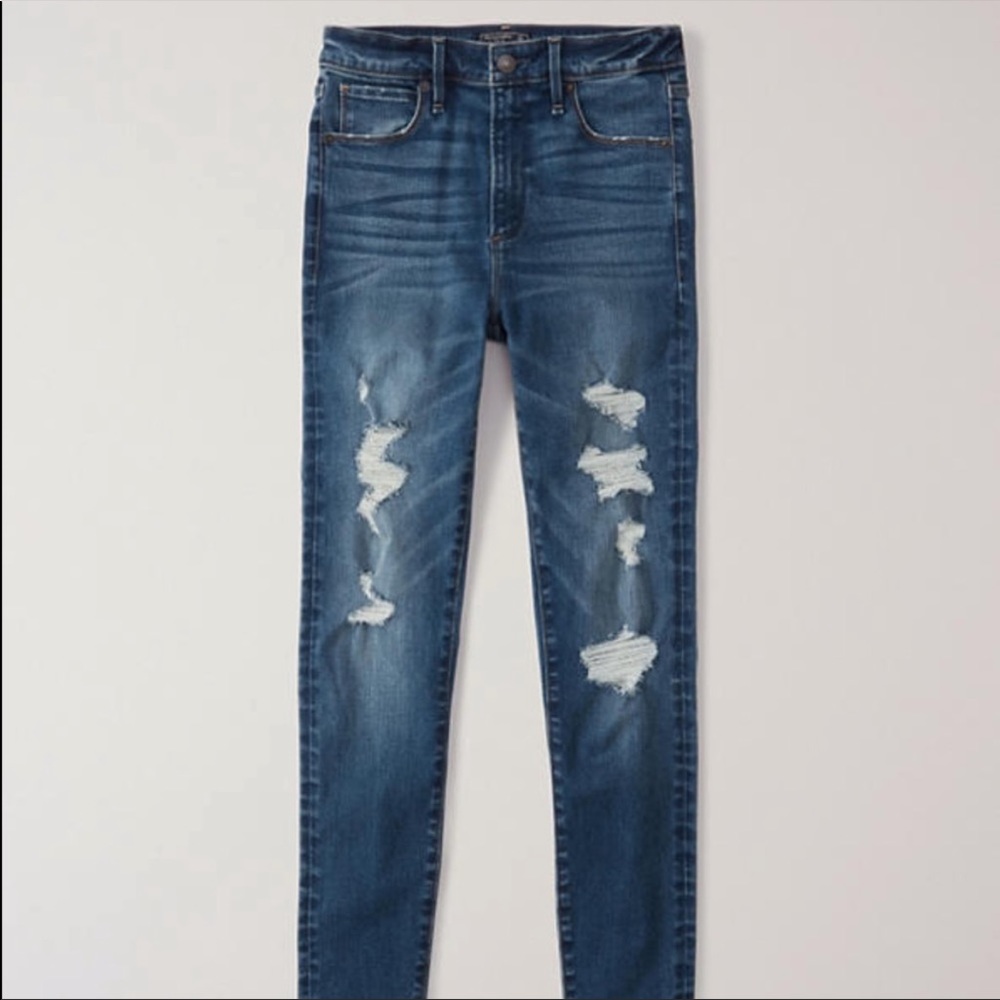NWT Abercrombie Simone High Rise Ankle Jeans 28R/6